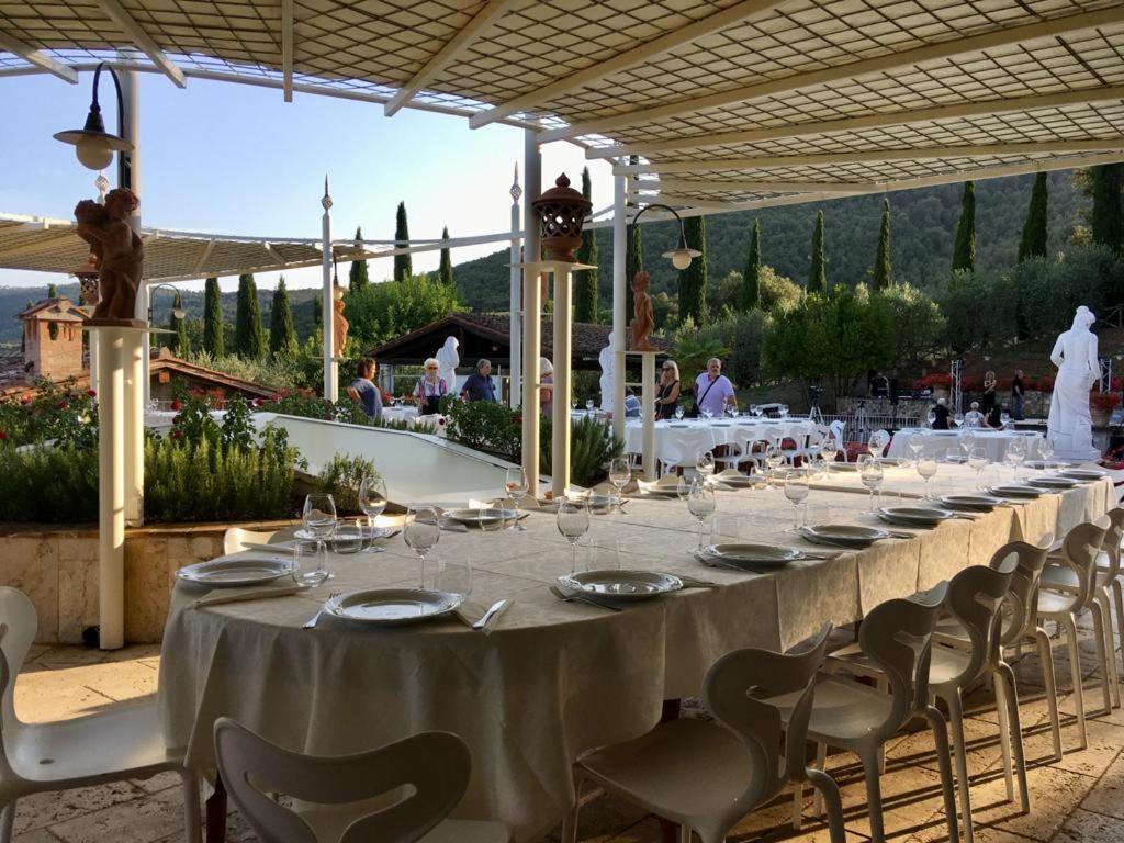 Aparthotel Borgo Di Barigianino Sovicille Exterior foto